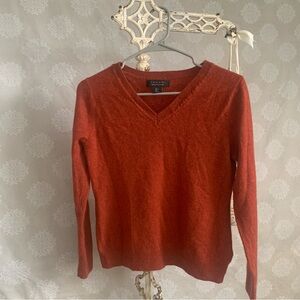 Tahari 100% Cashmere Sweater
